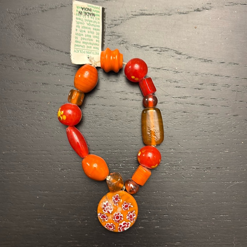 💥3 for $12💥 NWT Vintage bead bracelet